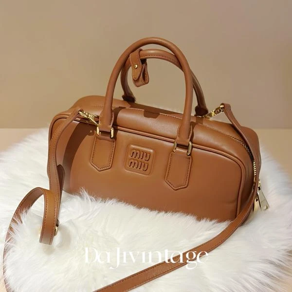 大吉中古/miumiu缪缪中号干邑色保龄球单肩斜挎包