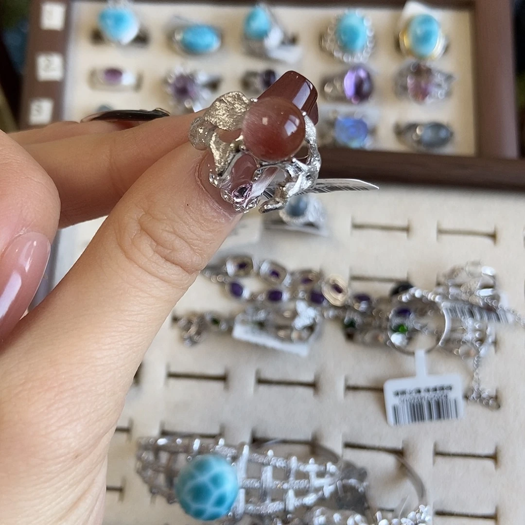 G****戒指银S925镶嵌烟晶面具兔毛