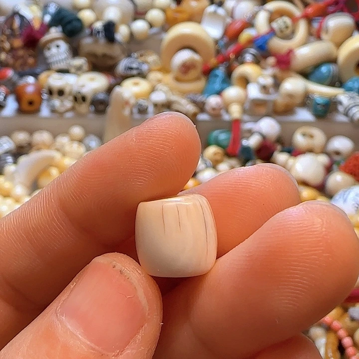 柏香籽/百香籽吊坠郅****室