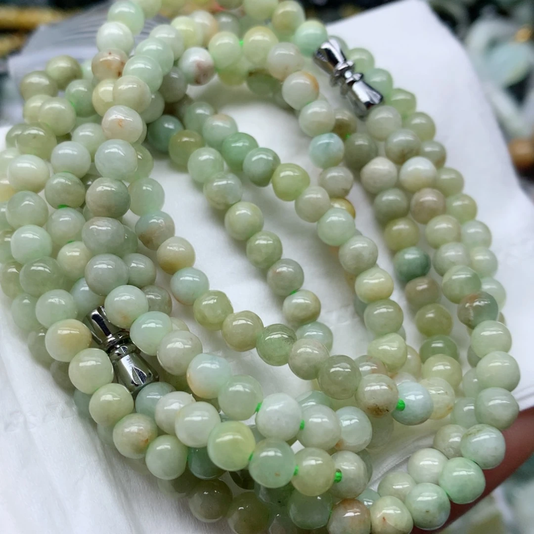 翡翠颈饰未镶嵌手串