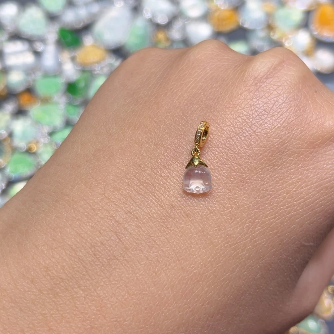 翡翠颈饰18K金镶嵌婧*子吊坠