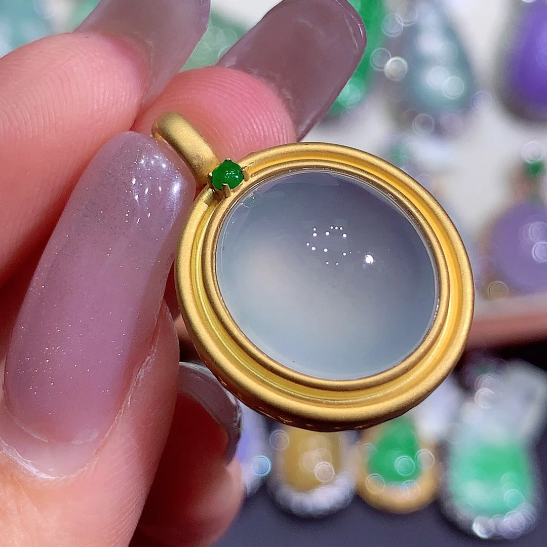 翡翠18K金镶嵌吊坠(不含链)