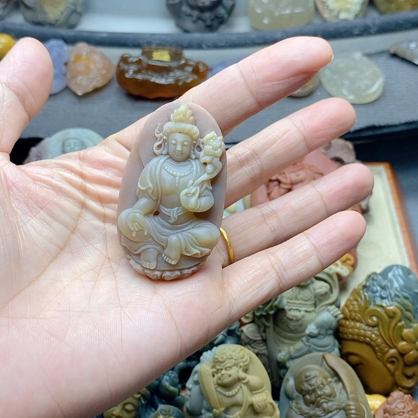 【闪购商品】定制石英质玉吊坠未镶嵌