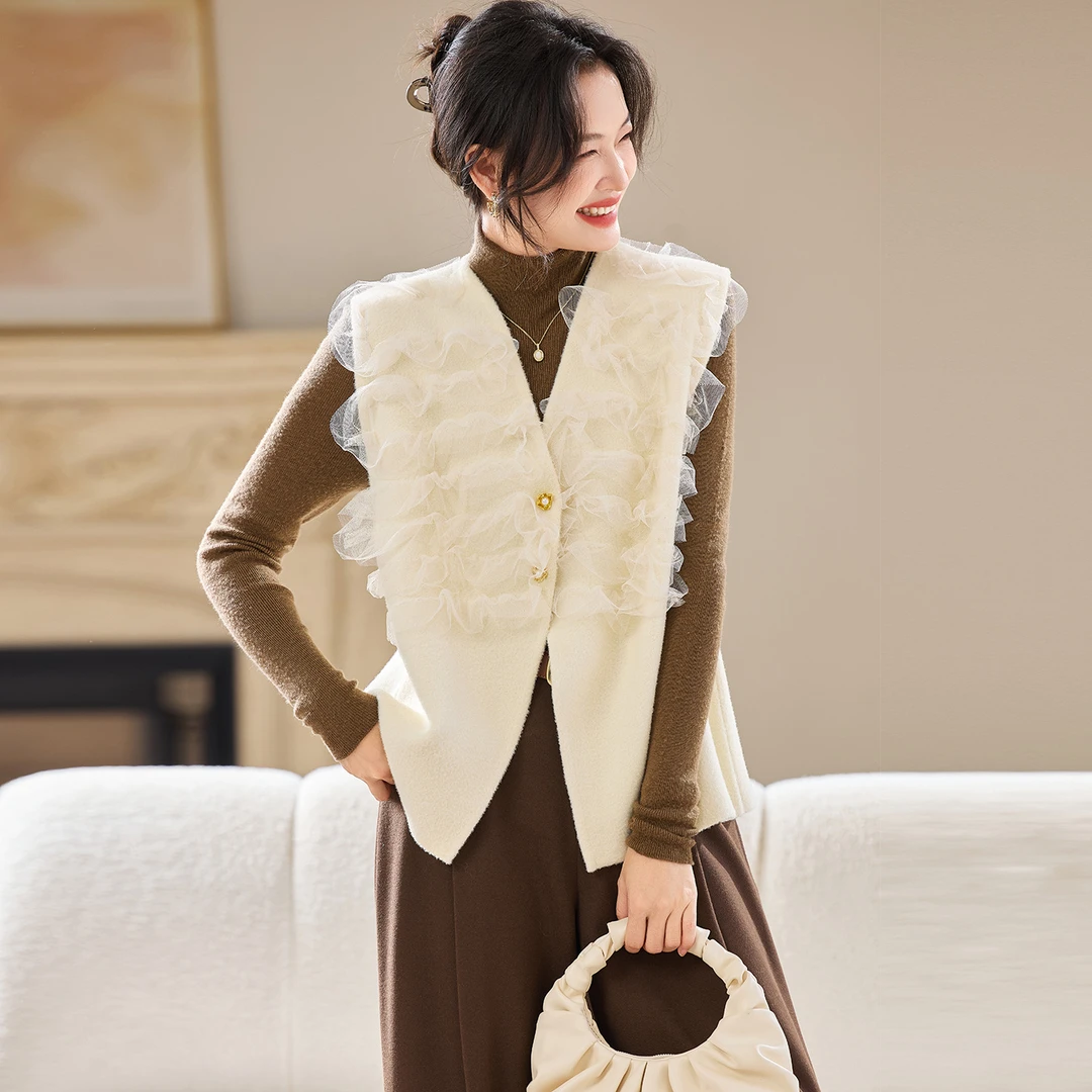 法式网纱立体花朵V领马甲女外穿冬叠穿背心开衫外套显瘦无袖上衣