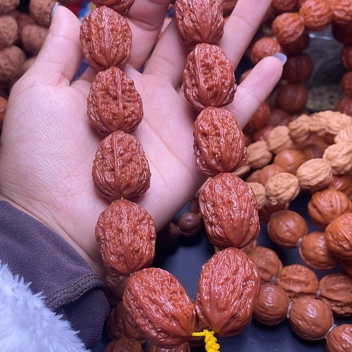 文玩核桃吊坠小蛮腰23