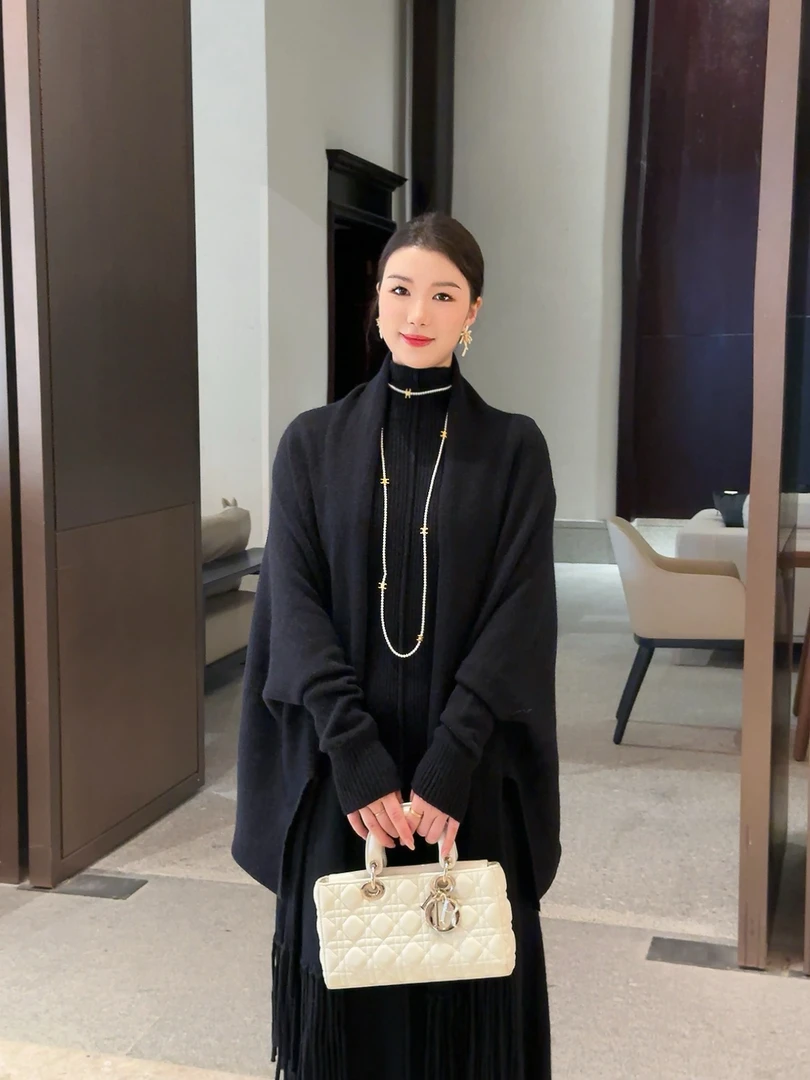 法式轻奢高级感针织套装女宽松蝙蝠袖流苏开衫高领无袖吊带长裙潮