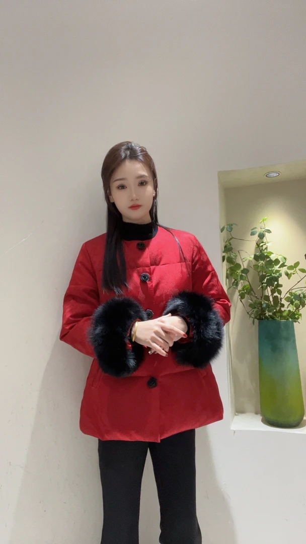 8821新中式玫瑰花扣腰间抽绳新年年货国风战袍国风外套女冬