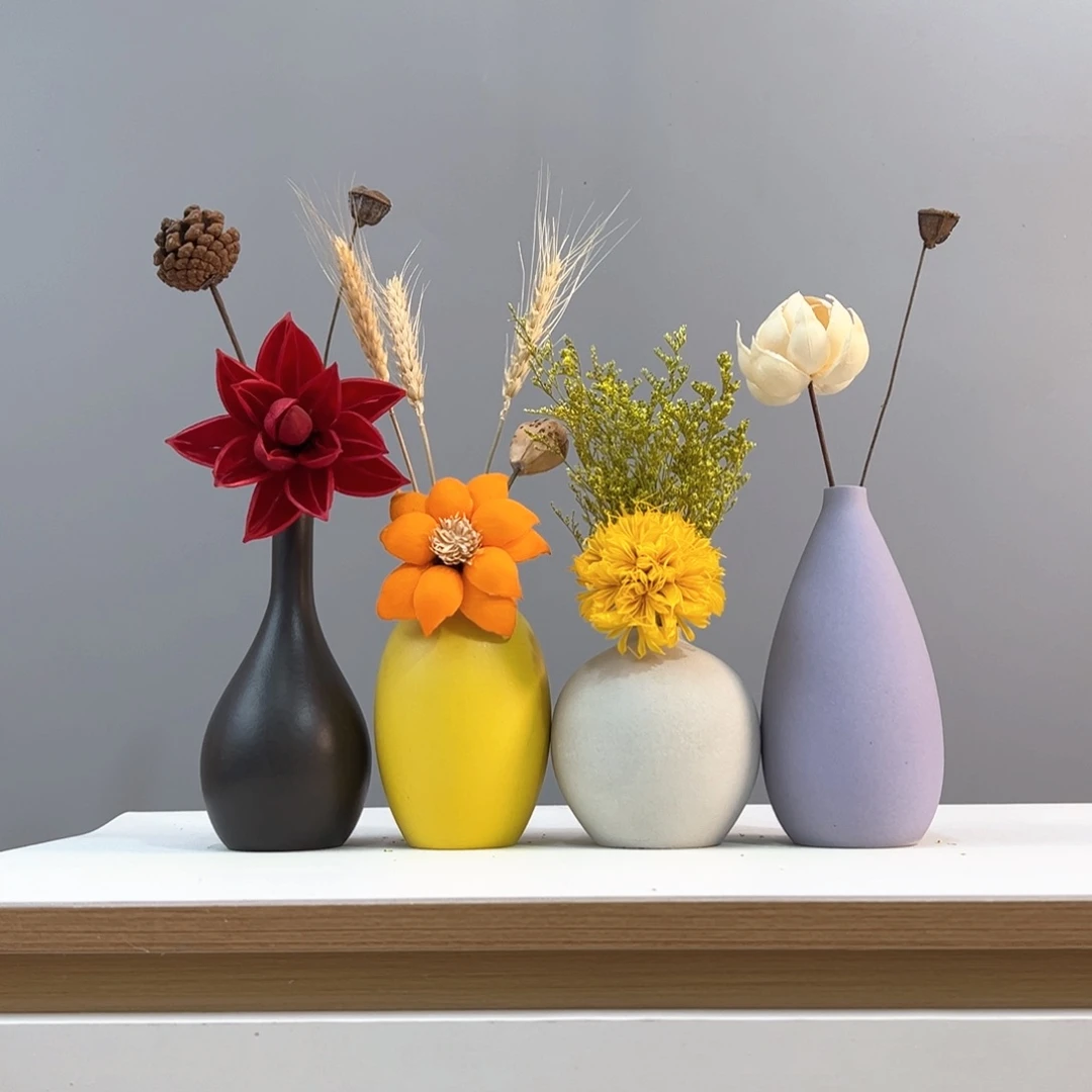 瓶花瓶带花高度20-30厘米左右