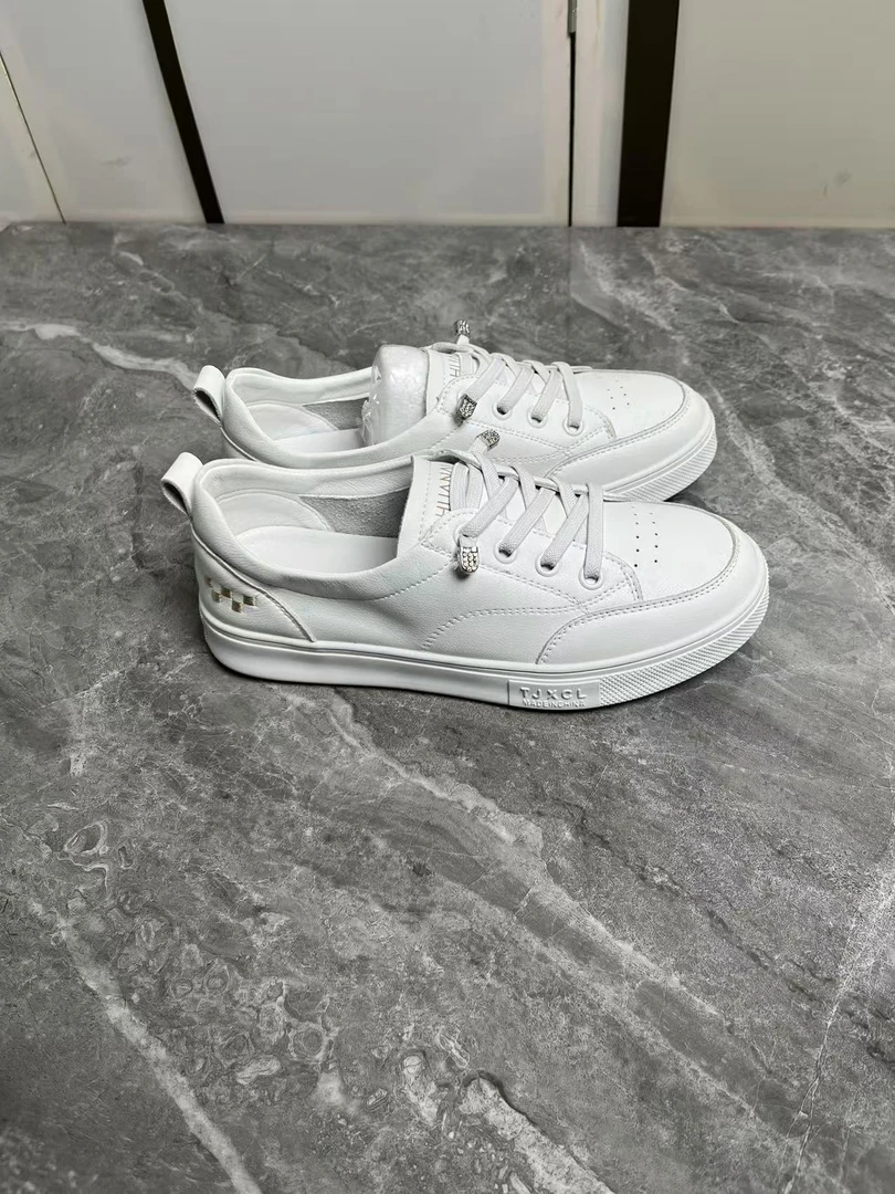 直播链接舒适胶粘运动单鞋休闲板鞋白色夏季百搭透气平跟板鞋