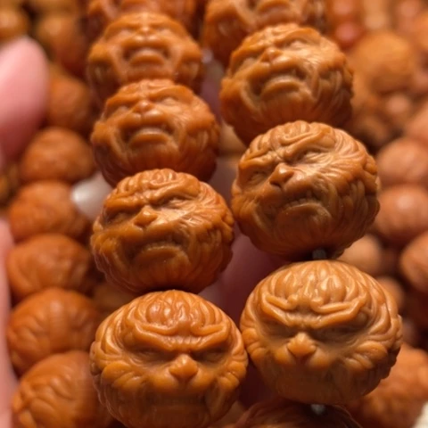 猴头核桃手串與****变舞台