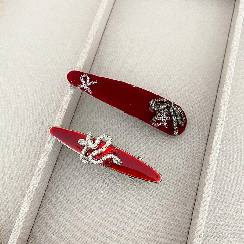 【新年开运】复古中国红蛇型装饰发夹丝绒水钻镂空蝴蝶结刘海夹少女