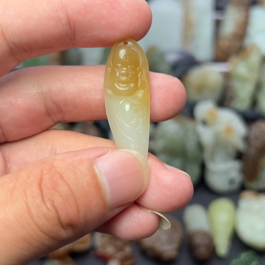 和田玉未镶嵌挂件