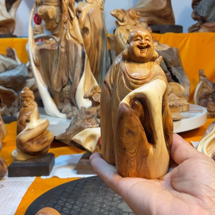 柏木（崖柏）崖柏  弥勒