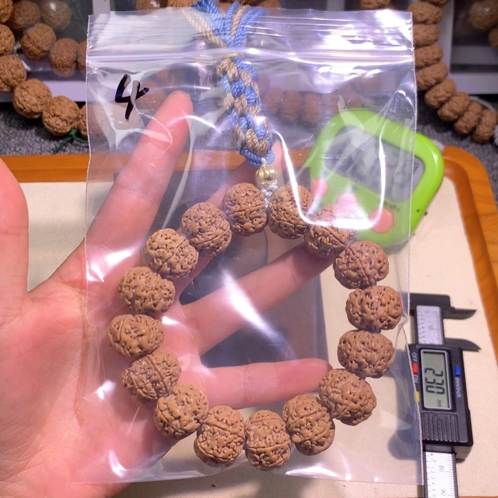 吊坠文玩核桃聪*4 tgyhjkkkk