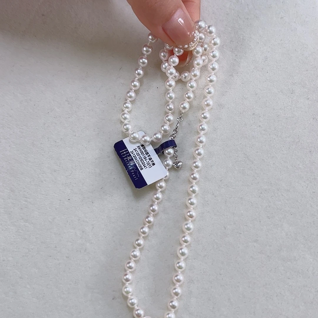 颈饰18K金镶嵌海水珍珠