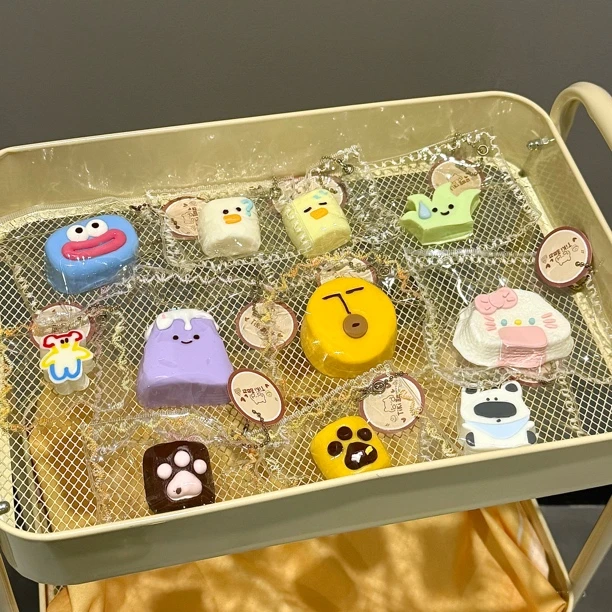 TiKi甜可小鼻嘎挂件硅胶捏捏厚奶干巴食品级解压玩具diy手工制作