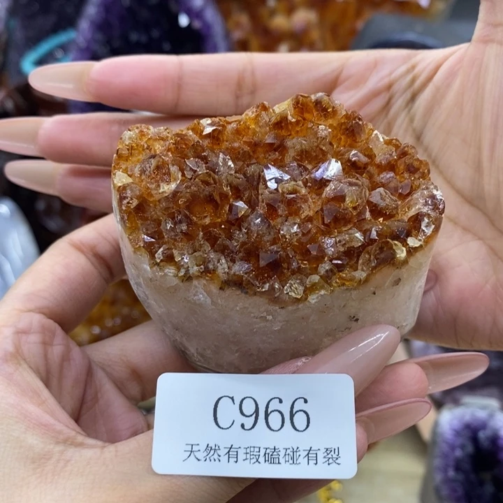 紫晶未镶嵌大型摆件（非配饰）