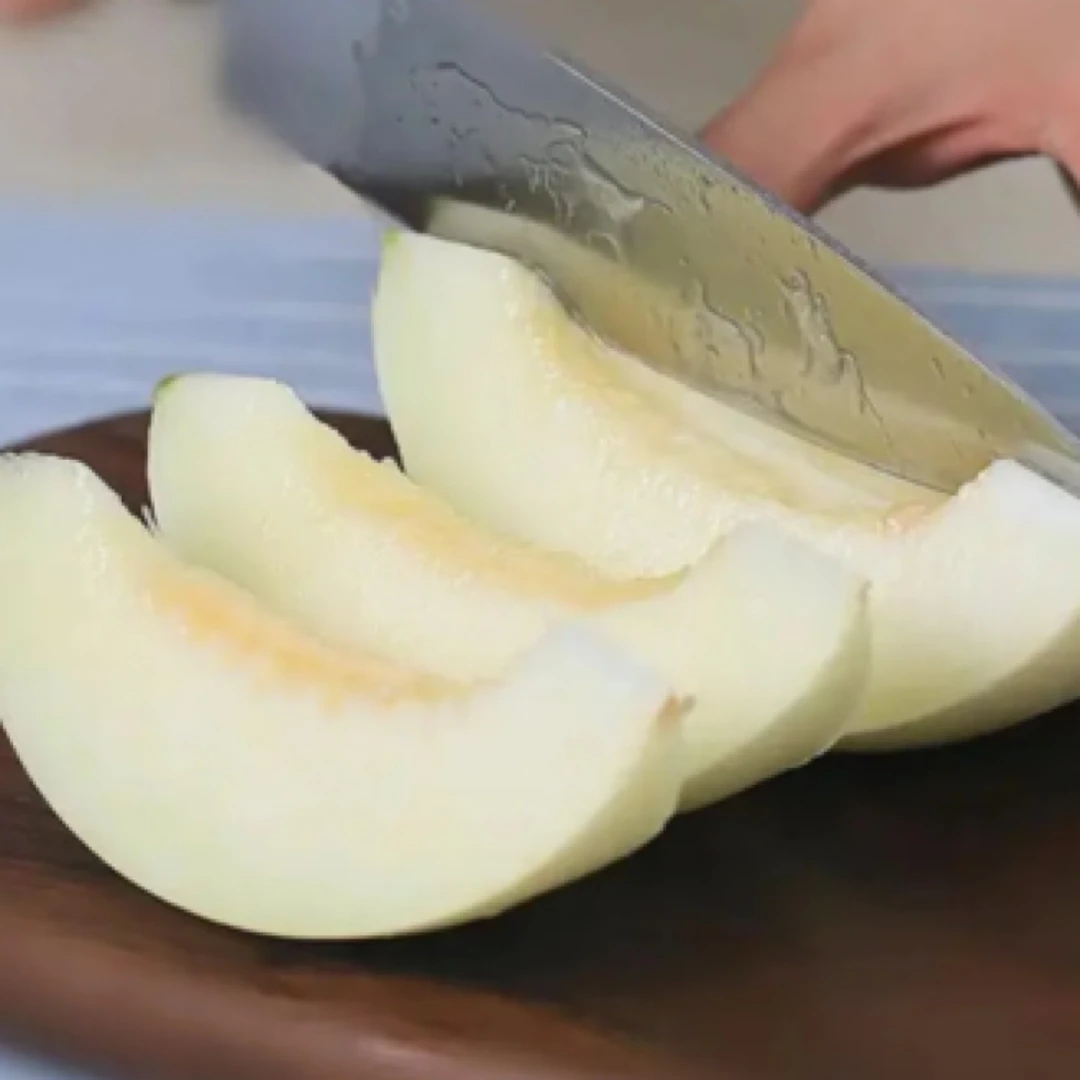 【V嘉精选】白金蜜瓜甜瓜一颗3斤左右