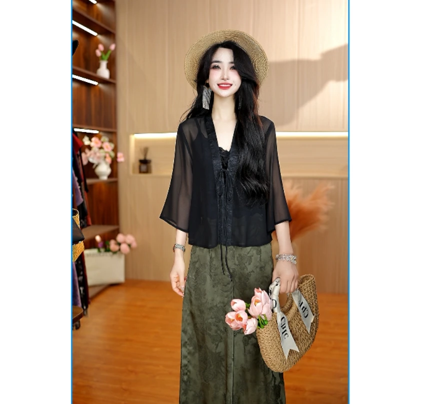 9335-30新款女士外披小衫