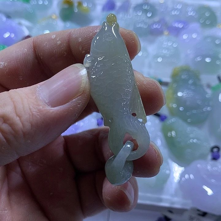 翡翠未镶嵌颈饰天然翡翠A货吊坠