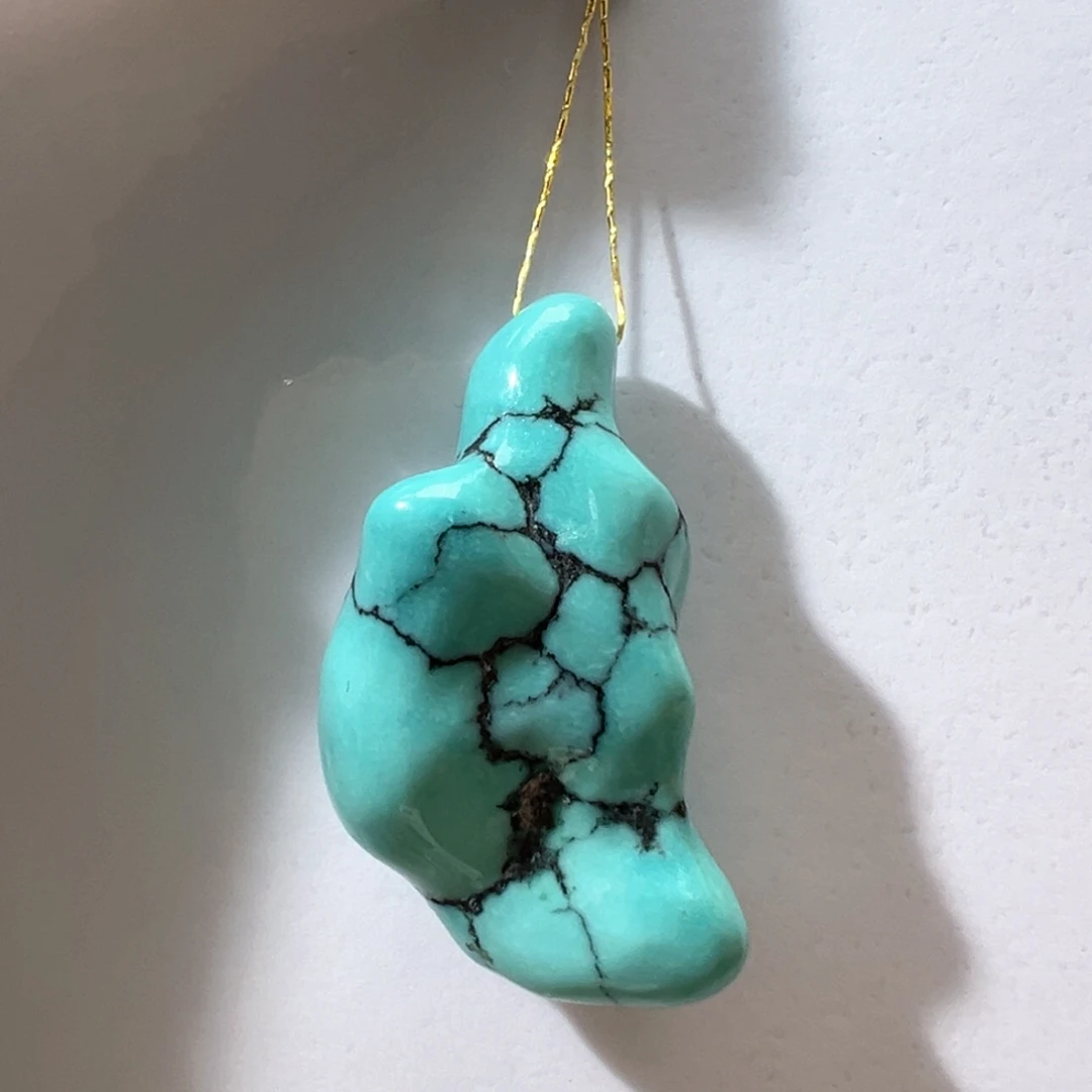 绿松石未镶嵌挂件