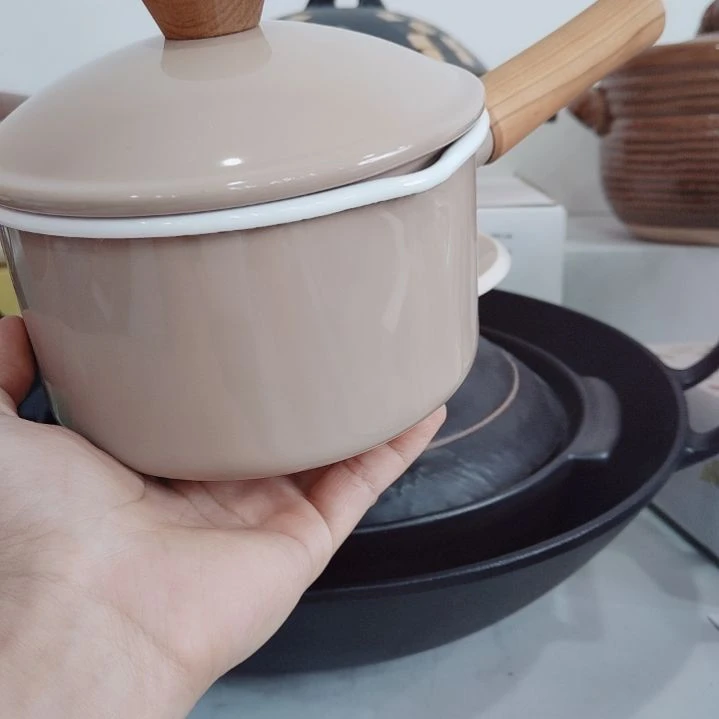 201不锈钢咖色奶锅。。。。。。