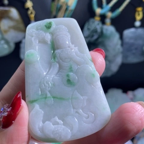 【闪购商品】颈饰未镶嵌翡翠观音