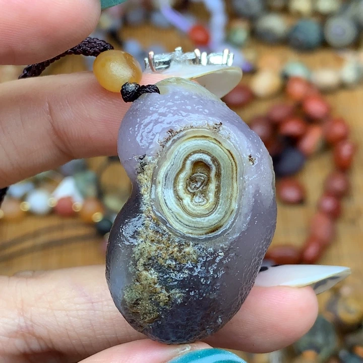 玛瑙/玉髓未镶嵌珠宝半成品