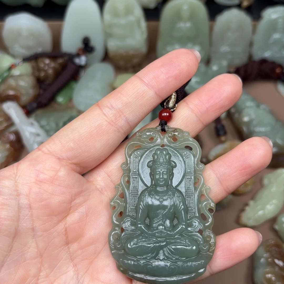 和田玉颈饰未镶嵌