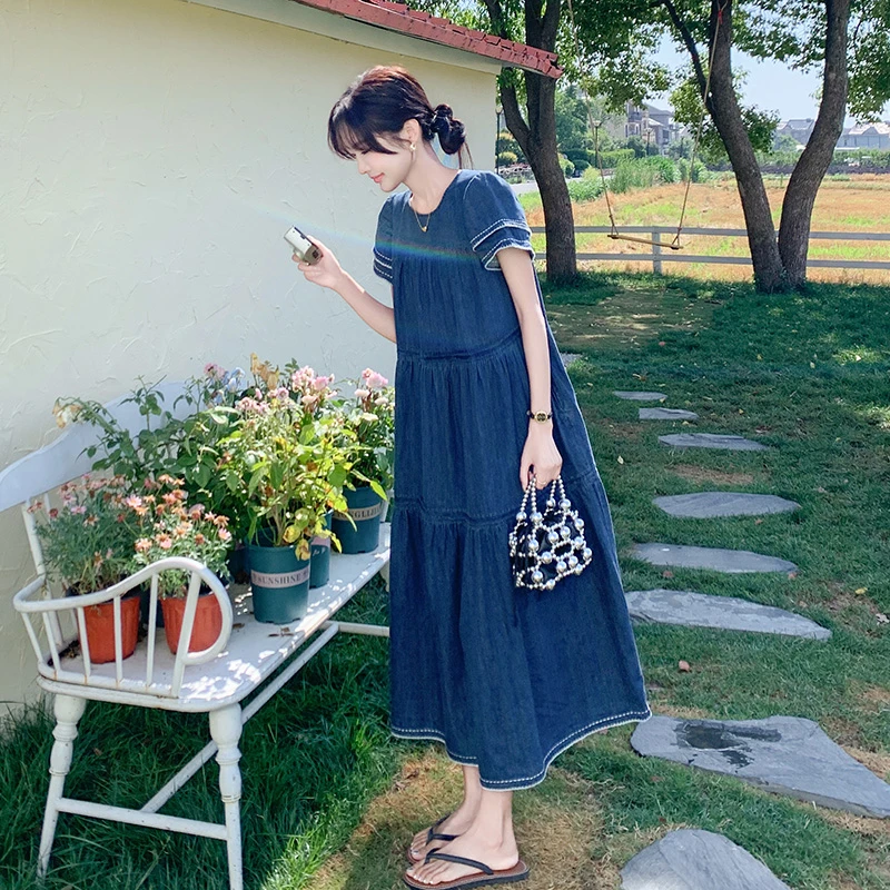 法式复古刺绣牛仔连衣裙女夏季薄款2025气质宽松显瘦慵懒风中长裙