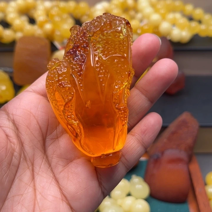 琥珀未镶嵌珠宝奇石M23号