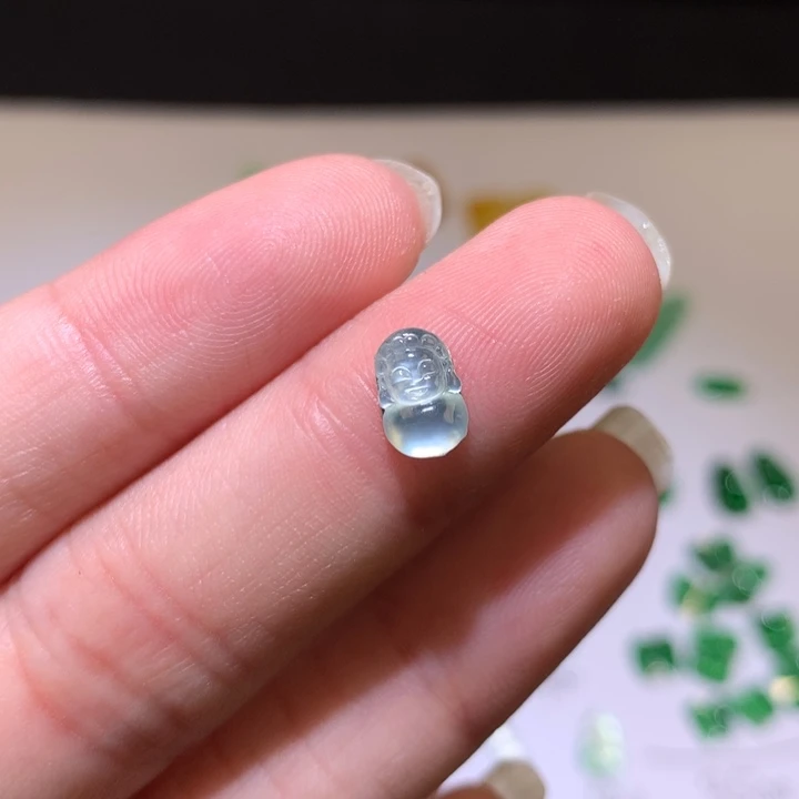 翡翠未镶嵌挂件天然翡翠