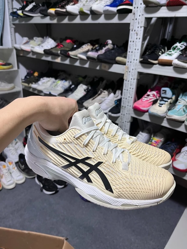 42.5码网球鞋 二手正品（图5必看）