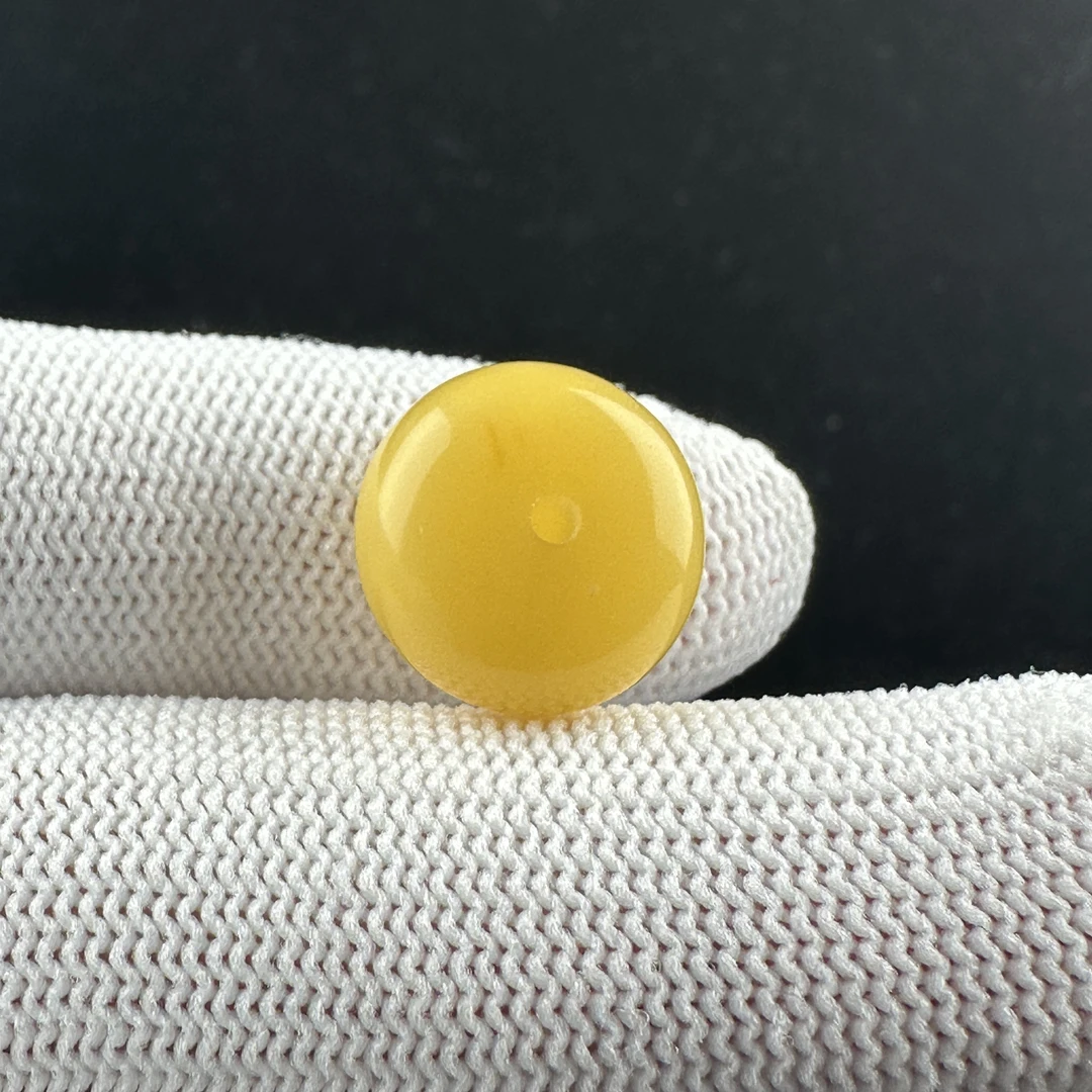 J4152天然原矿俄料蜜蜡 扣子14.5*8.2mm支持复检 假一罚四