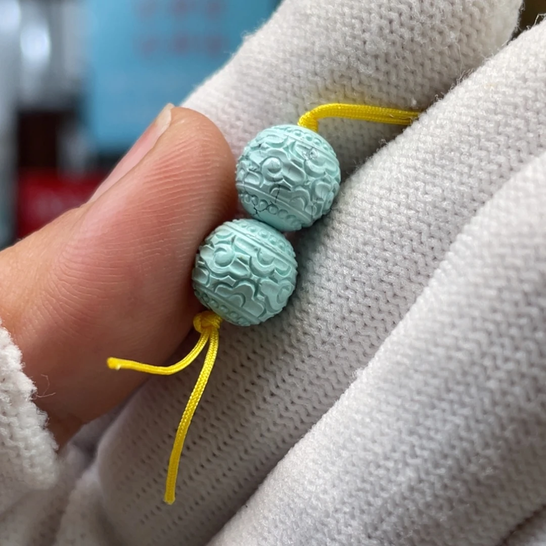 绿松石未镶嵌挂件