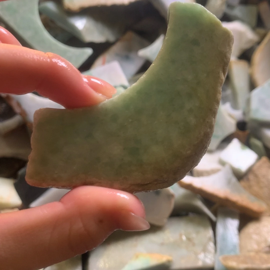 翡翠颈饰未镶嵌缅甸翡翠