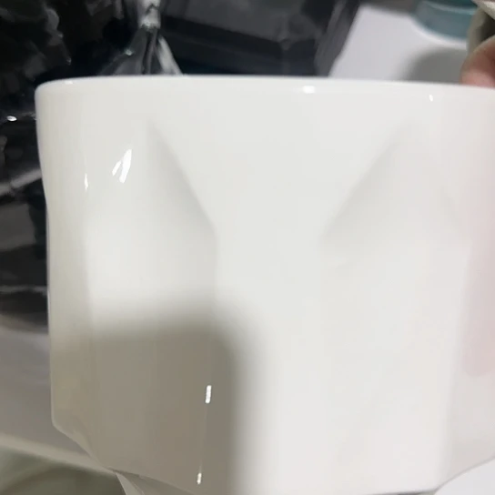 有孔！！有问题问客服，满9元包邮