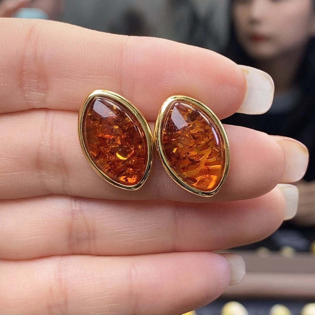 琥珀未镶嵌裸石成品