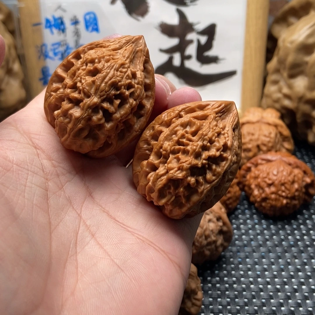 文玩核桃吊坠37大沽石