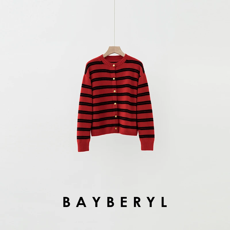 BAYBERYL老贝红妙妙*小金扣条纹圆领复古针织衫衫ZZS4L0304-12/19