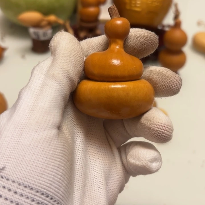 *****天然手捻老皮葫芦