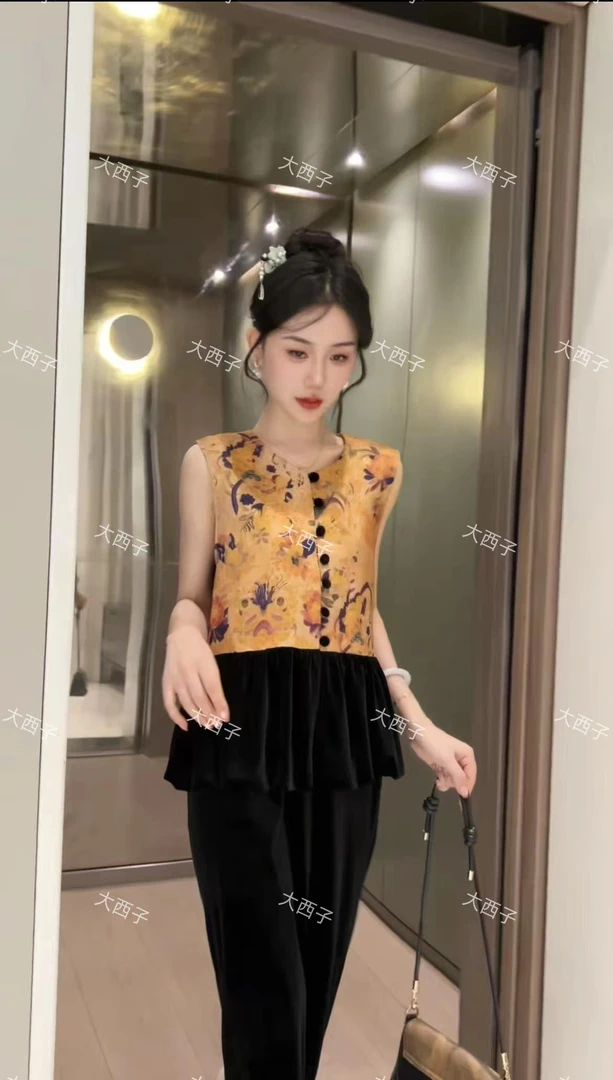 秋上新新中式气质显瘦百搭时尚复古小众设计轻奢休闲显瘦马甲