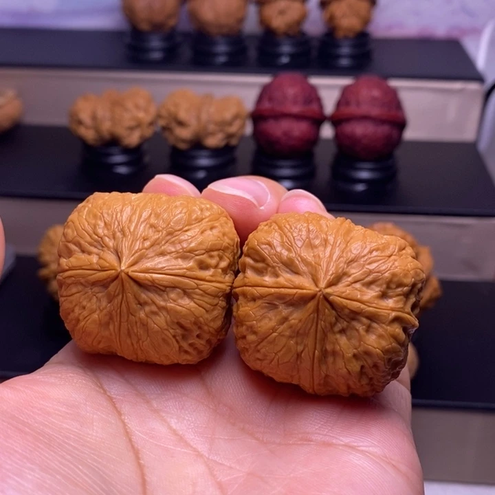 荒***人文玩核桃把件玺宝四楞20