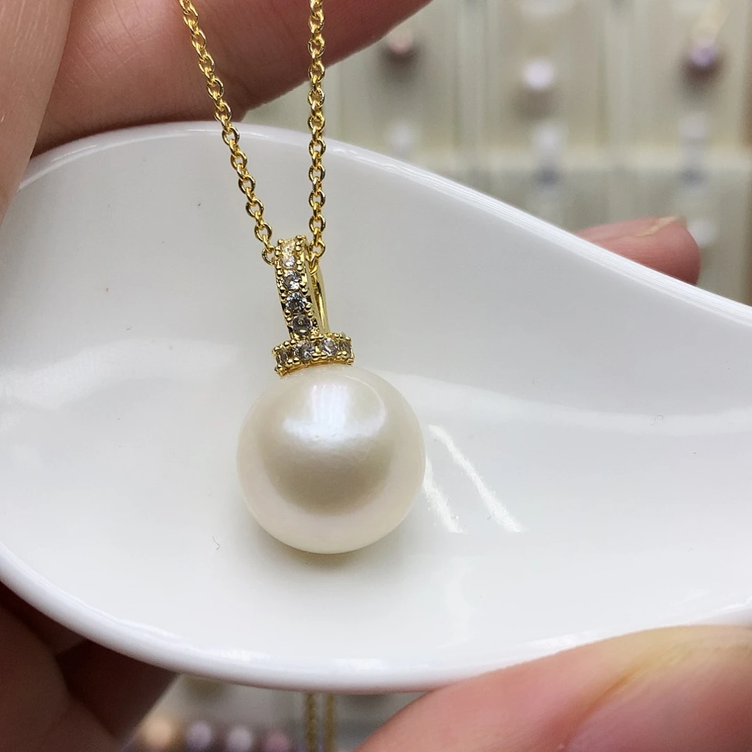 淡水珍珠颈饰合金