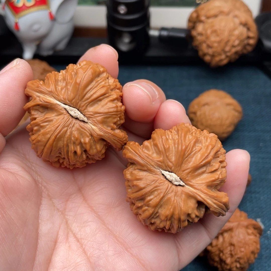 文玩核桃把件全品球白44