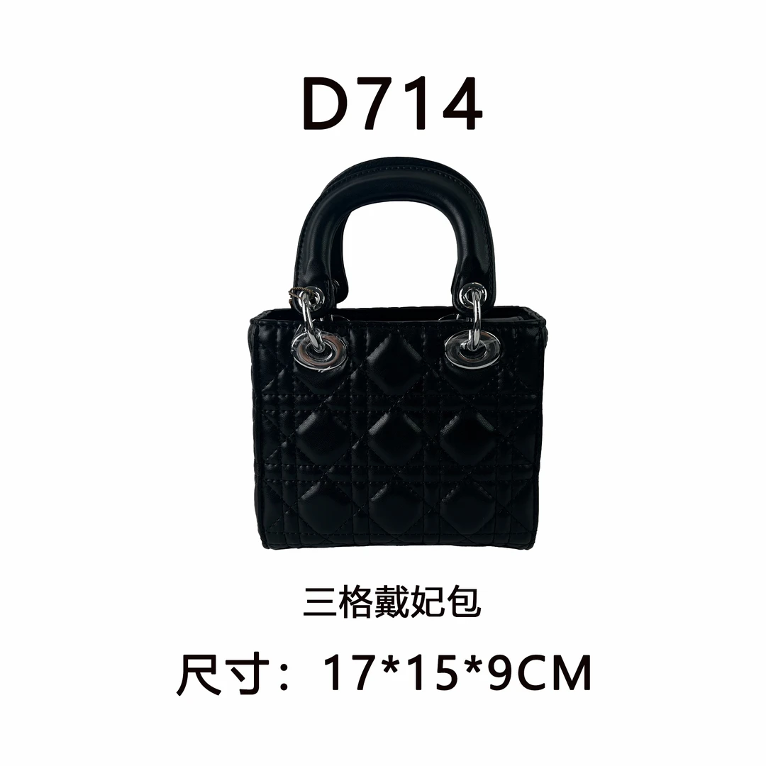 【D714】按编号拍（尺寸:17*15*9CM）新款女包8901-3羊纹黑色