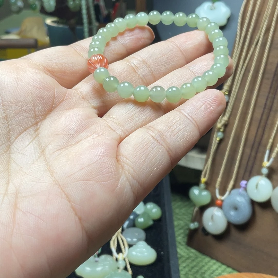 和田玉未镶嵌手串