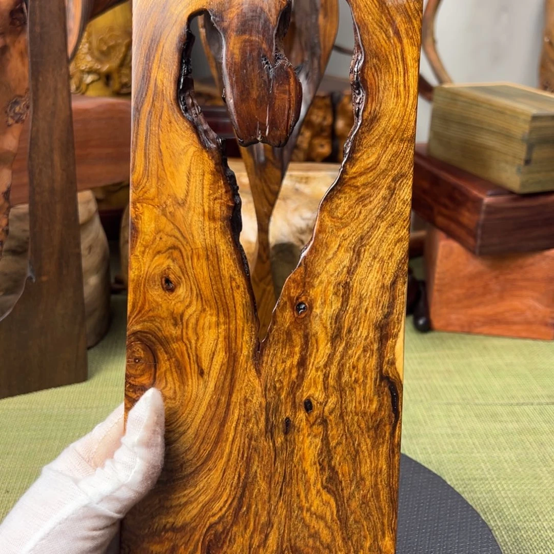 大果紫檀（缅甸花梨）逍*