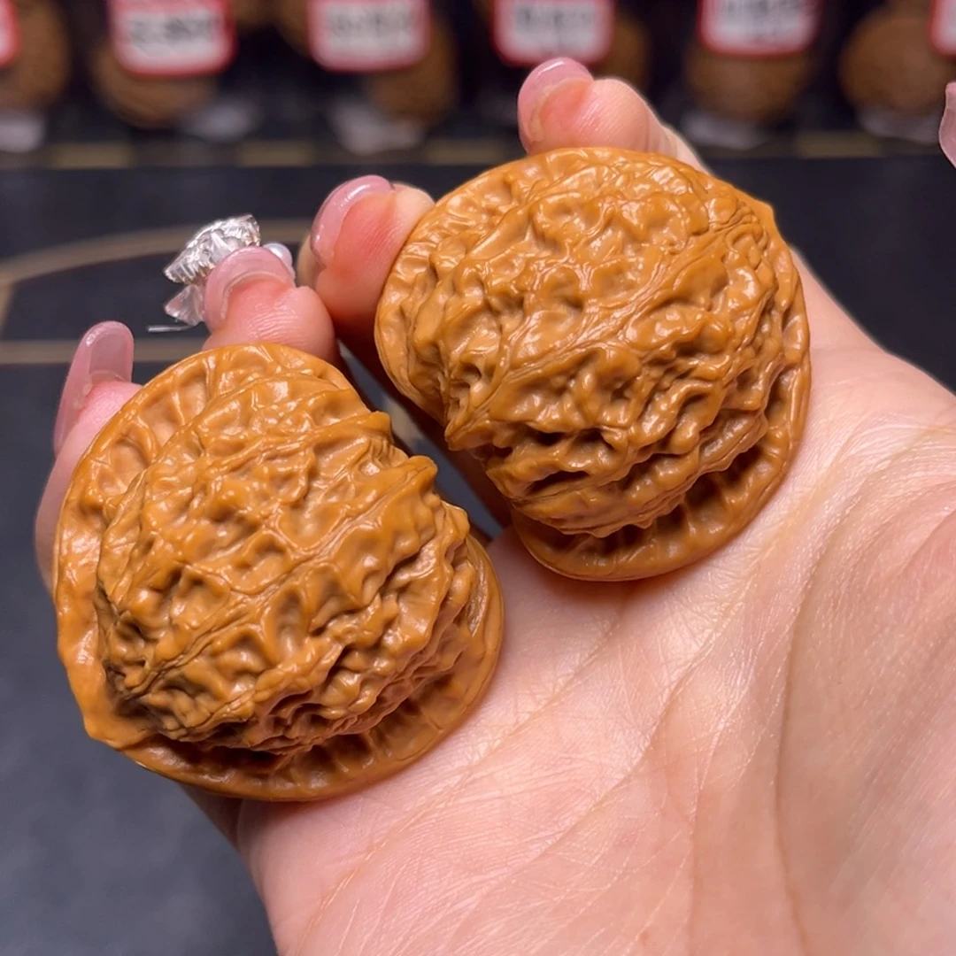 吊坠文玩核桃金牛42.8