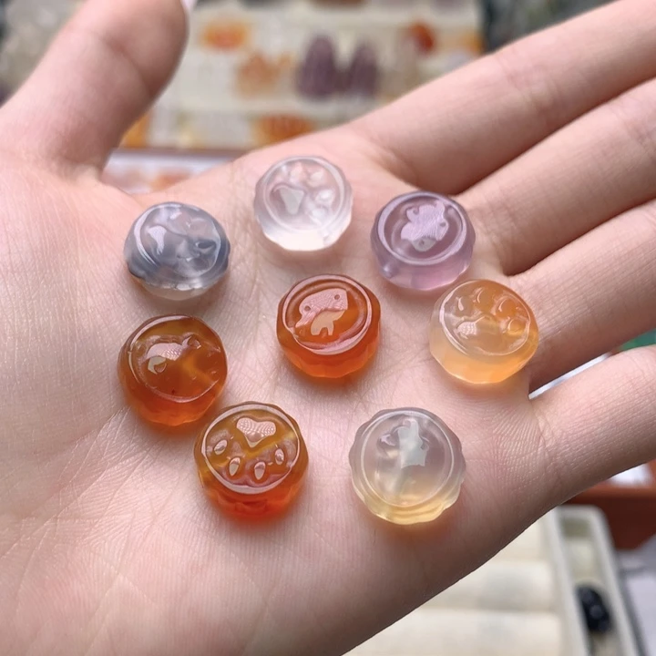 玛瑙/玉髓未镶嵌玛瑙月饼猫爪